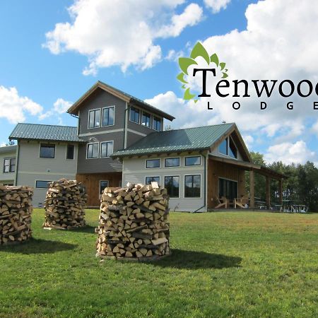 Tenwood Lodge Ithaca Exterior foto