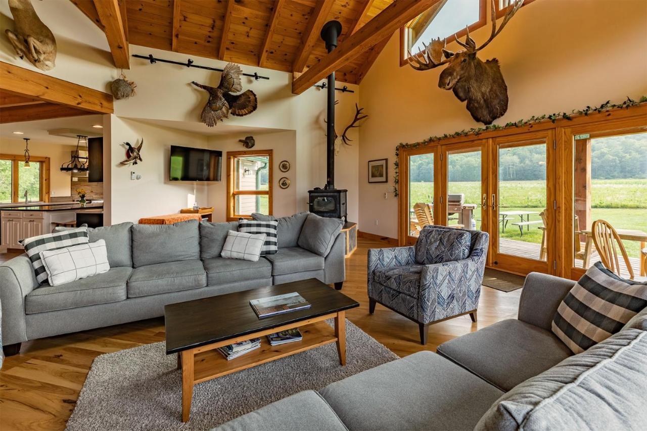 Tenwood Lodge Ithaca Exterior foto